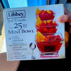 !!NEVER USED!! Mini bowels